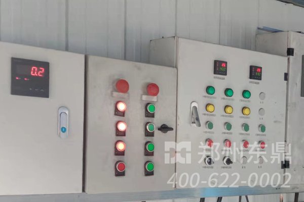 燃?xì)饷耗嗪娓蓹C(jī)設(shè)備試機(jī)運行現(xiàn)場